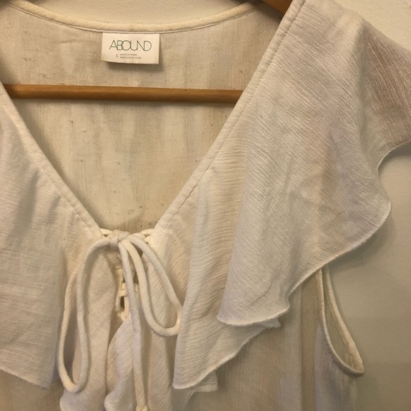 ABOUND White Ruffled Peasant Tank - Picture 6 of 6